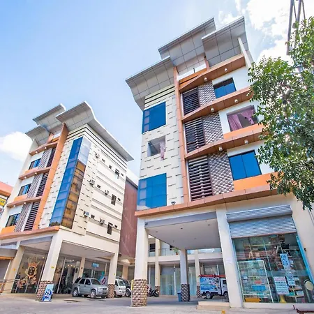 Oyo 443 Maria Cristina Arcade Suites