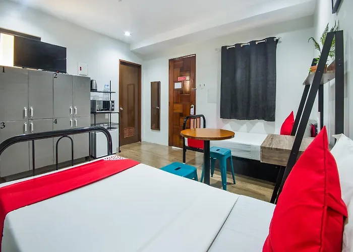Oyo 443 Maria Cristina Arcade Hotel