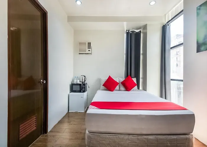 Oyo 443 Maria Cristina Arcade Hotel Cebu