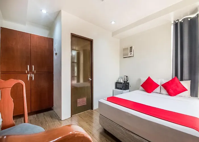 Hotel Oyo 443 Maria Cristina Arcade Cebu
