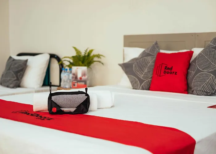 Hotel Oyo 443 Maria Cristina Arcade 3*