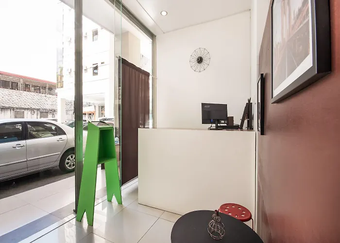 Hotel Oyo 443 Maria Cristina Arcade